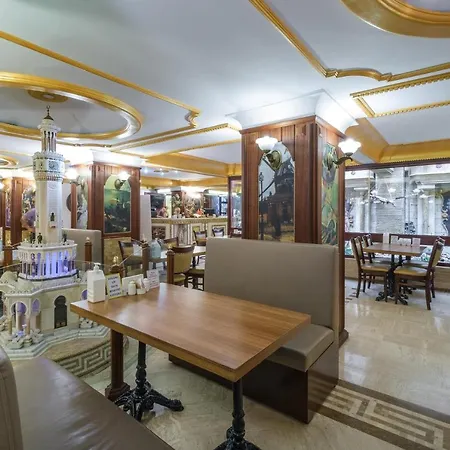 호텔 Oglakcioglu Park 3*